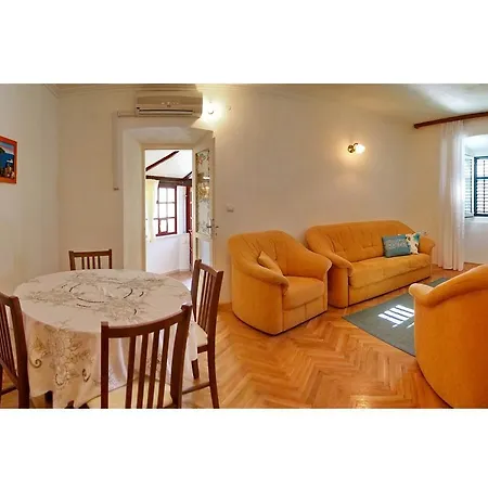 Apartman Kameo With Terrace *